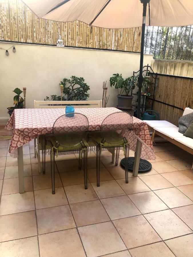 Appartement Cosy Avec Patio En Centre-ville *